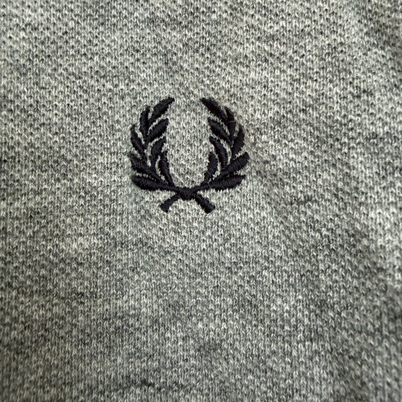Fred Perry Men’s Grey Tipped Polo Shirt – Size Large, 100% Cotton - Picture 5 of 5